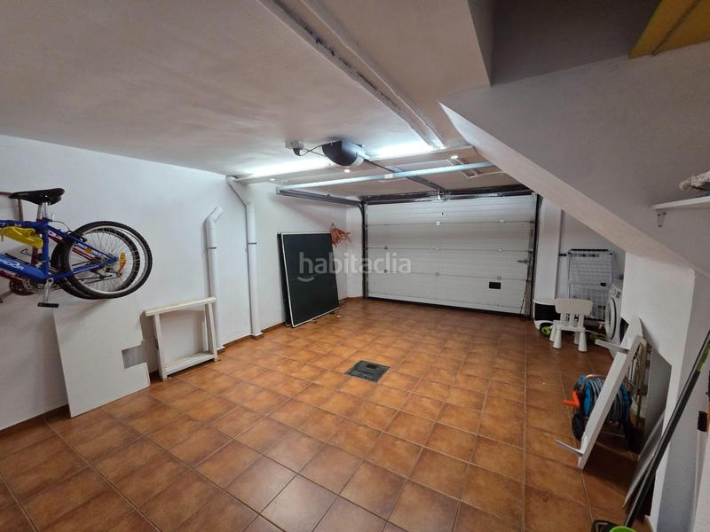 Foto 815d95ce-fac3-45fb-b82d-b9034b1282d1. Casa pareada chalet pareado con jardin en hinojedo en Suances