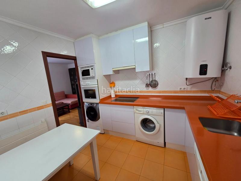 Foto 781977c7-18cd-41e0-a3c5-2480aacf406c. Etagenwohnung mit parking in Suances