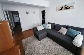 Location Appartement à Inmobiliaria - Barreda. Piso de tres dormitorios   informes en la agencia