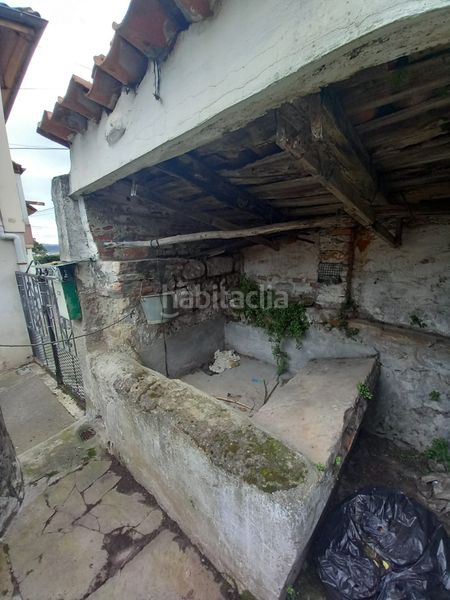 Foto deb5fbda-836d-4103-ab56-22cf234551a8. Casa a Sierrapando Torrelavega