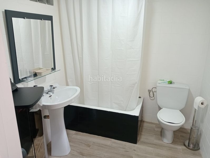 Foto db8a45db-00fa-4433-8e20-101f9e9084b8. Masia amb aparcament a Valdeolea