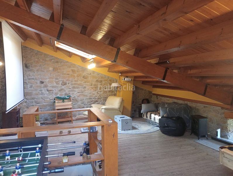 Foto 8f80c056-493f-4beb-becd-6197b15b5929. Maison dans Luena