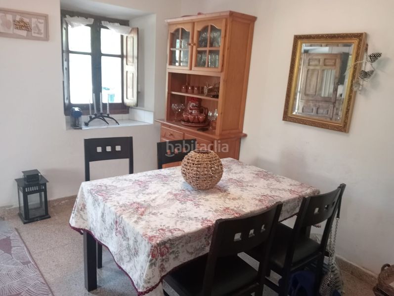 Foto f3a30b3e-e380-41f7-8070-23c42f6f888d. Maison dans Luena