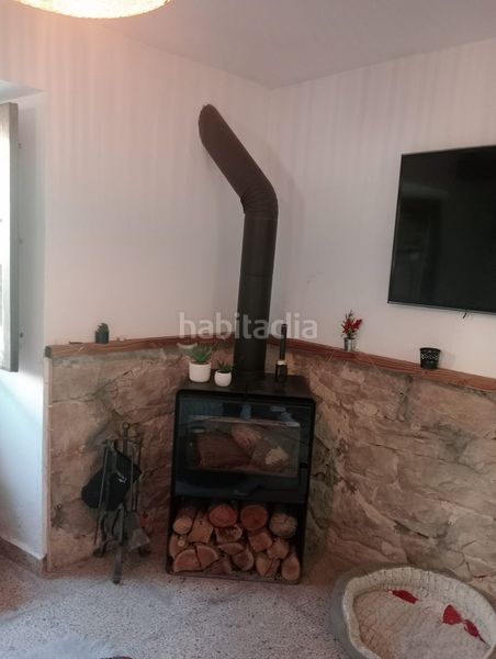 Foto f50ba7a5-c0f2-43fc-99bc-a863004b0532. Maison dans Luena