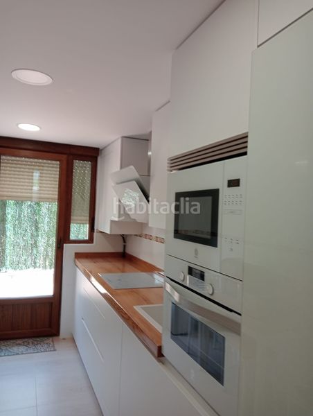 Foto a1243b28-24e1-4112-a2de-6678ed5a1e62. Piano terra con riscaldamento parcheggio in Santiurde de Toranzo