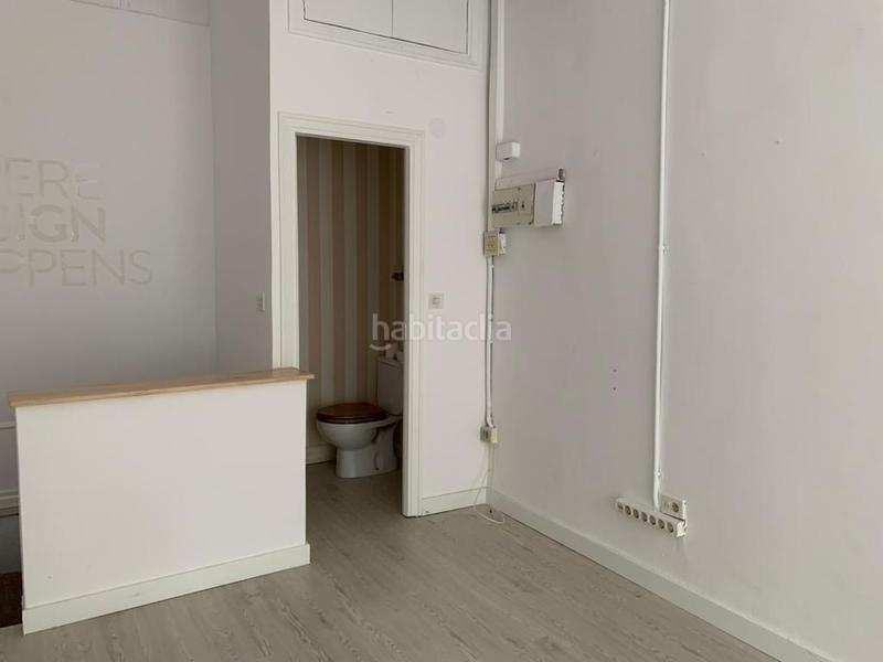 Foto d3b7c779-2855-49bc-a895-309c862aa83e. Local comercial a Las Arenas Getxo