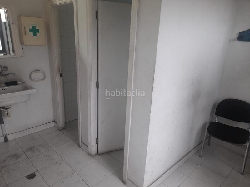 Foto 3ef584cf-16d1-45a1-9d81-c9e9180c16b4. Bâtiment à usage industriel avec chauffage dans Urduliz