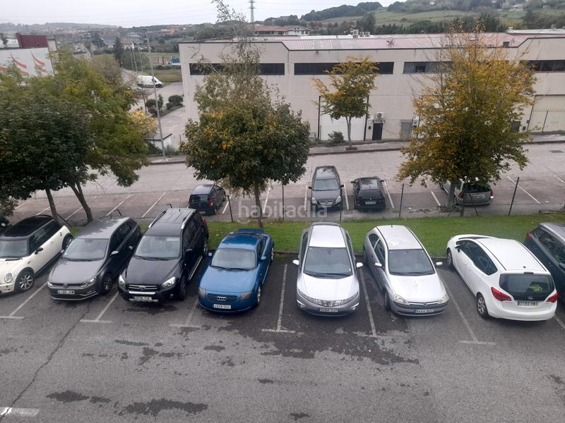 Foto 8b6bfe8e-7ee0-43f3-9a5b-2bb964f83985. Bâtiment à usage industriel avec chauffage dans Urduliz