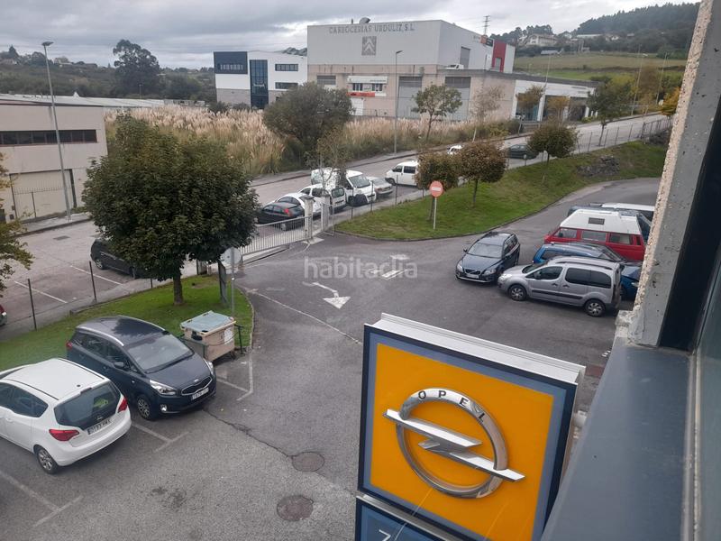 Foto a110da13-d23a-46d7-8b10-fff79ad5f80e. Bâtiment à usage industriel avec chauffage dans Urduliz