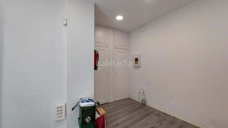 Foto 04f4b9bf-38a1-42c8-9d53-579e0a7c223e. Local comercial a Centro-Puerto Viejo Getxo