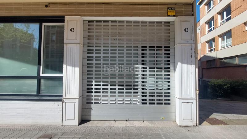 Foto 27e348c8-1cbf-407a-bbd0-14d1ff1fe16a. Local comercial a Centro-Puerto Viejo Getxo