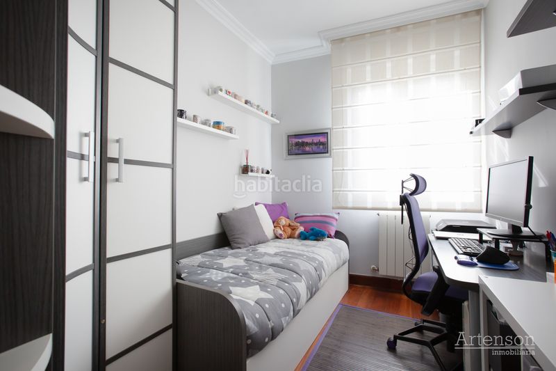 Foto b0d8308f-74cb-4b0c-acaa-a97e9daeb215. Piso en Alango Getxo