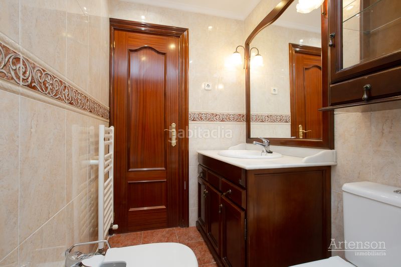 Foto 43c6e550-687f-4036-8ae8-648c1656dd78. Piso en Larrea - San Juan de Dios - Peñota Santurtzi