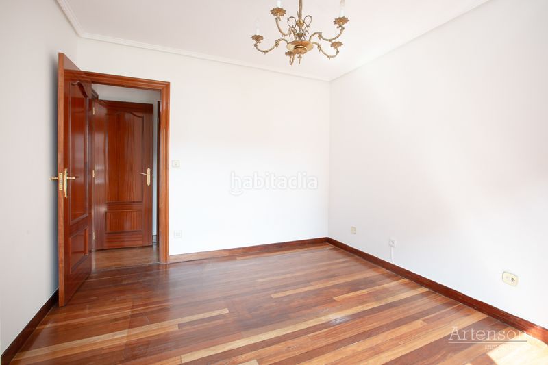 Foto d05f26d4-bb95-4035-9158-6daabf6860a7. Piso en Larrea - San Juan de Dios - Peñota Santurtzi