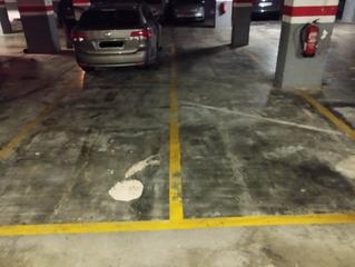 Autoparkplatz  Avinguda de carles iii. Plazas parking zona mercado