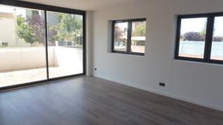 Miete Etagenwohnung in Les Pinedes. Planta baja muy luminosa