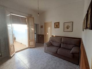 Casa adossada a El Barato. Casa tradicional del barato