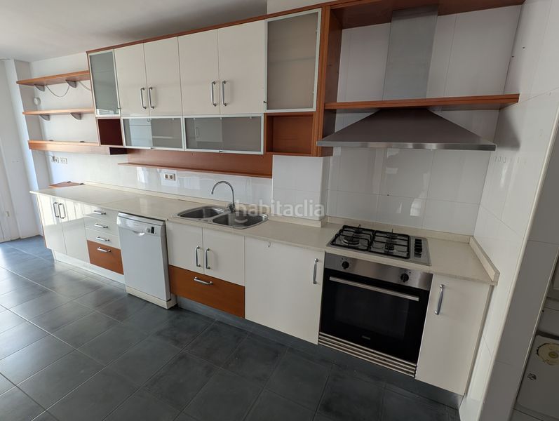 Foto 372ff4c8-4615-4703-913a-6d20a0557a40. Pis amb calefacció aparcament a Centre Vilassar de Mar