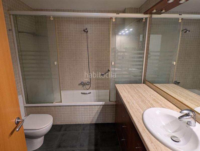 Foto 7c2afeb1-e0d3-4298-b93d-cdeba2f5a177. Pis amb calefacció aparcament a Centre Vilassar de Mar