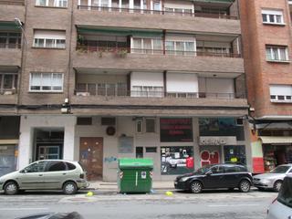 Local Comercial en Calle Ingenieros Pino y Amorena 1