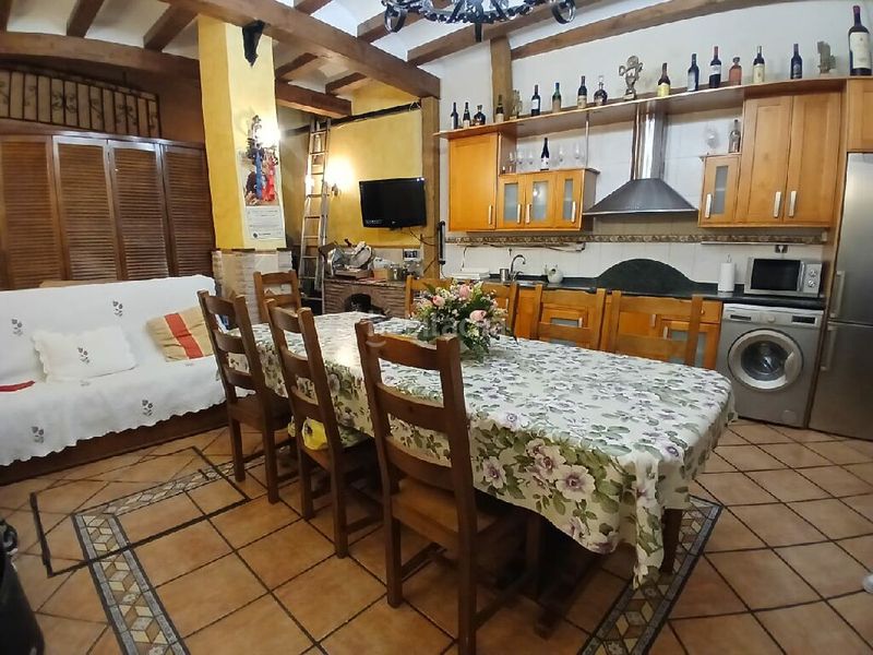 Foto 3e5e4ca9-a911-48dd-b86e-358454b23e02. Local comercial a Alberite