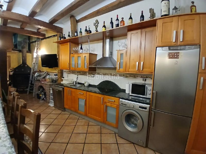 Foto 8f9e0801-3e3b-480d-9212-0f243f5423e3. Local comercial a Alberite