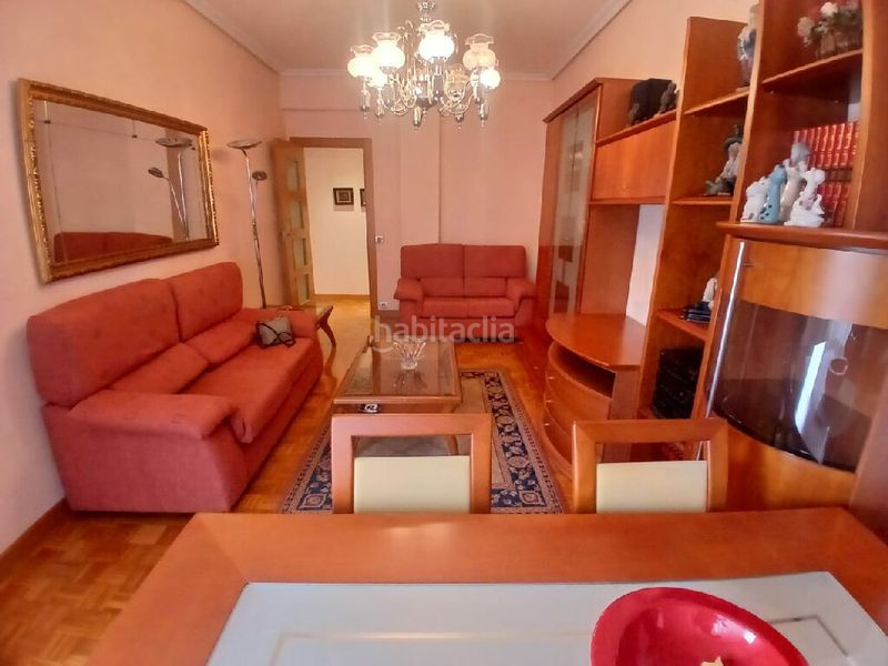 Foto d25f7460-cba2-4de4-a35e-0cdc489f4688. Piso en San Millán - Ayuntamiento Logroño