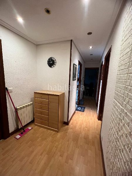 Foto 9fad85b9-cd09-4a62-8c3c-05a1d2e16fb9. Etagenwohnung mit heizung in Oeste Logroño