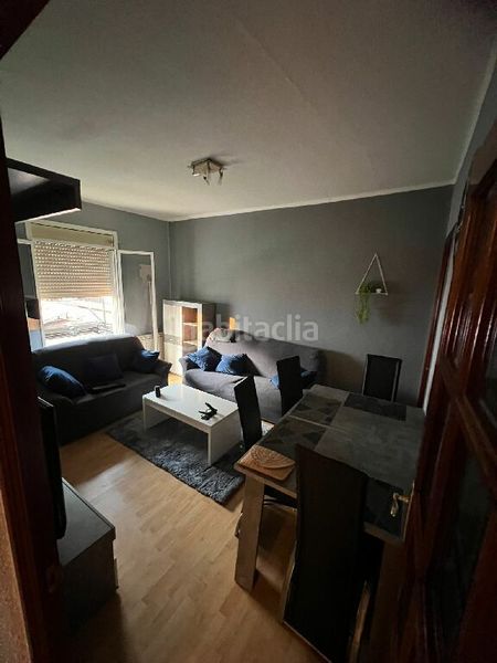 Foto bf5cdebb-98d5-4b3b-8d61-b80ddc6196e7. Etagenwohnung mit heizung in Oeste Logroño
