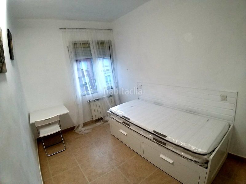 Foto 38438c64-7ea1-45c9-8930-f9a9cd1cfc2d. Dúplex en Residencia Logroño