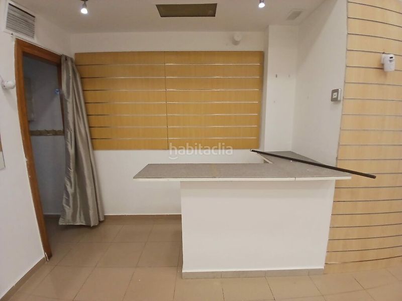 Foto d91f85c3-6306-4a57-8559-5b68508ea8c9. Local comercial a Residencia Logroño