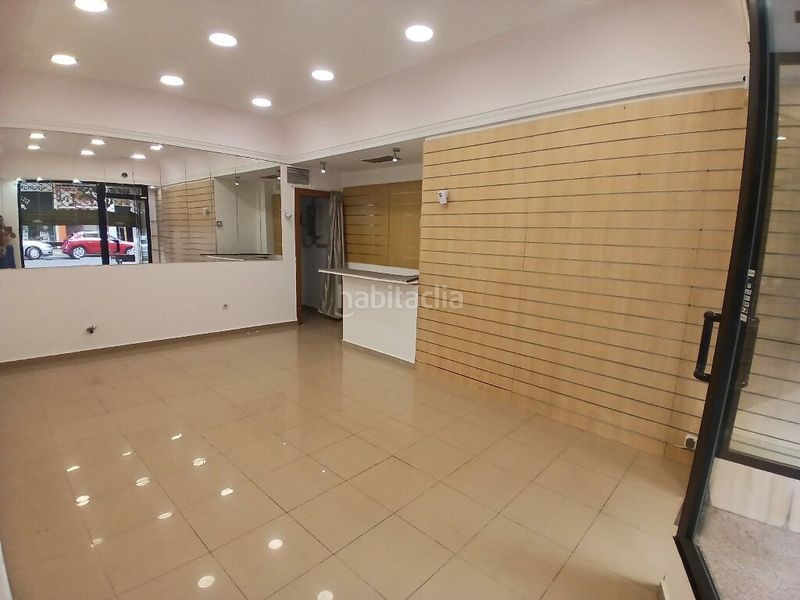 Foto 3df28ee4-d4c5-4eea-a730-41da46a4f626. Local commercial dans Residencia Logroño