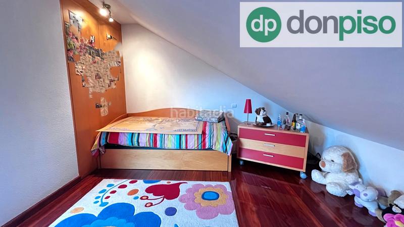 Foto a2990128-7348-4a98-aadd-bc206889d907. Dúplex amb aparcament a General Dávila Santander