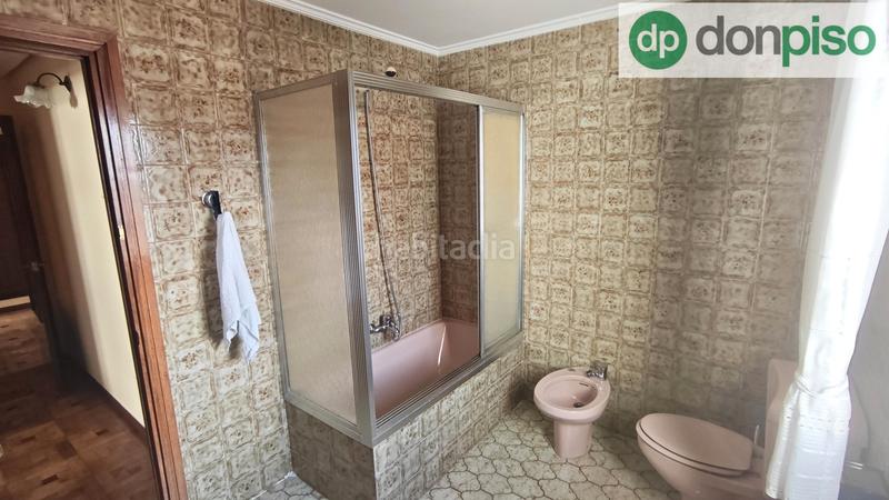 Foto 8d88aa21-34bf-4a00-909d-a6112191f3f0. Pis amb calefacció aparcament a General Dávila Santander