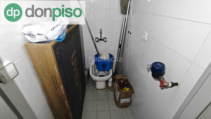 Foto ac8aa99e-9a75-4027-8a0b-247f86fdac6c. Location local commercial dans calle castilla 85 dans Santander