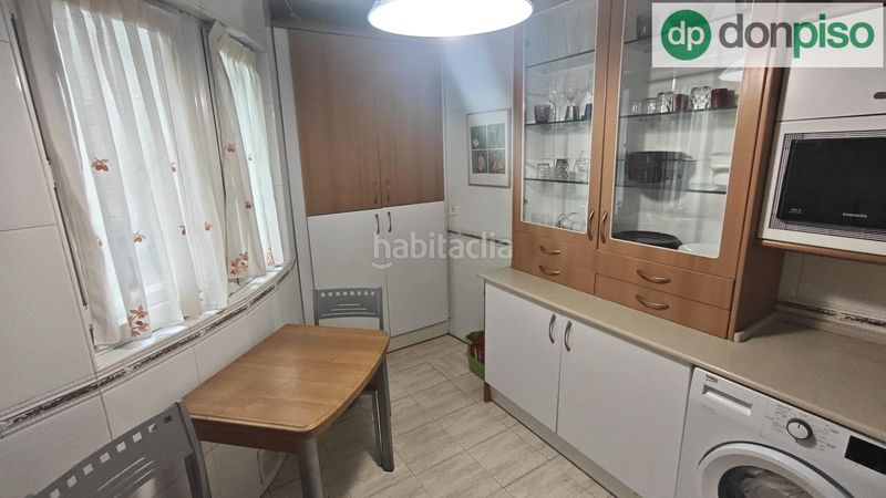 Foto 76c11f5c-8ab2-4bf3-8e78-4db112703de4. Dúplex a calle jesús de monasterio 9 a Centro - Ayuntamiento Santander