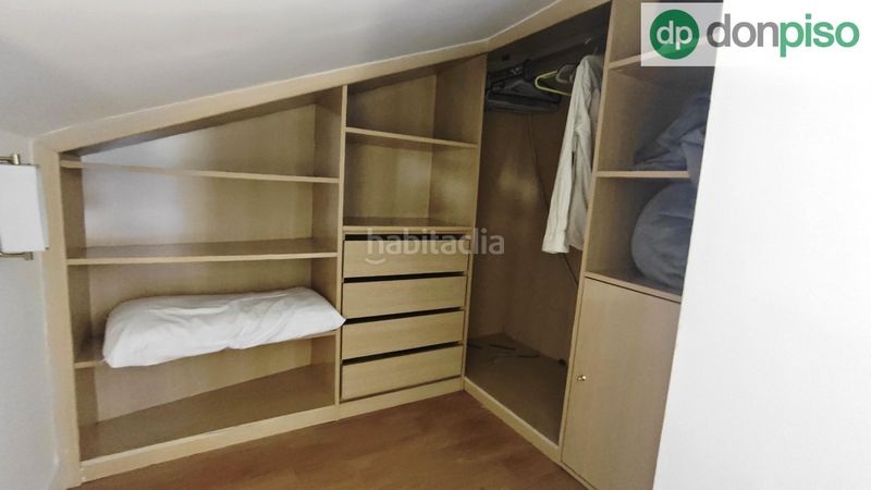 Foto c11ddbc1-d14e-460d-bbf0-c3e0cfe5b873. Dúplex a calle jesús de monasterio 9 a Centro - Ayuntamiento Santander