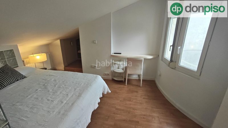 Foto eb1290a6-9d3d-4326-9345-e9cd04e9c2d1. Dúplex a calle jesús de monasterio 9 a Centro - Ayuntamiento Santander