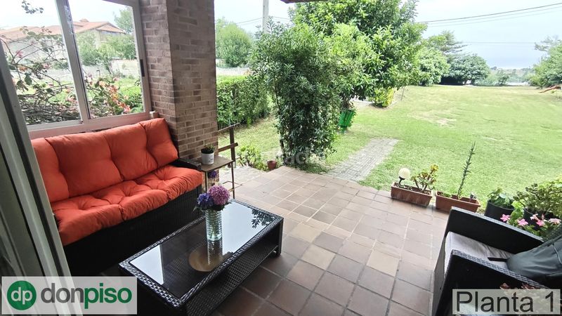 Foto 0f56e142-62d6-4623-a87f-2eea1120a03d. Chalet con camino parcheggio in Bezana - Prezanes Santa Cruz de Bezana
