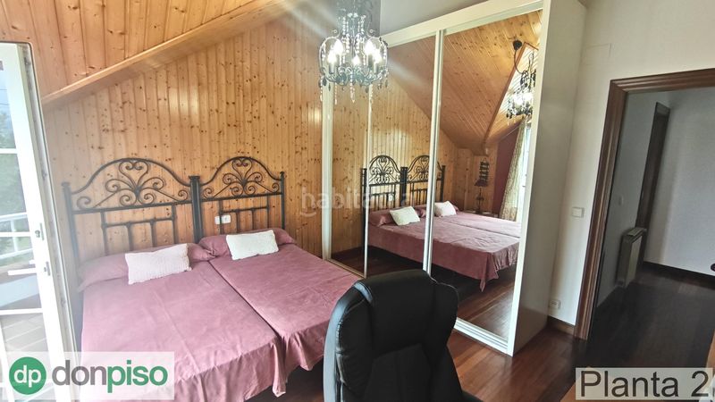 Foto 4ac4fb30-4280-4136-8022-9c99b0b99577. Chalet con camino parcheggio in Bezana - Prezanes Santa Cruz de Bezana