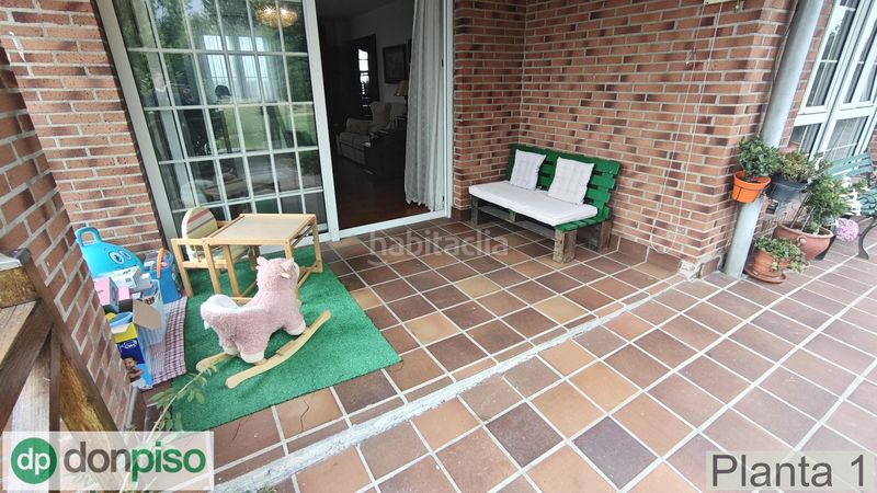 Foto a434d9f9-e9ef-4f87-b456-e6688809512a. Chalet con camino parcheggio in Bezana - Prezanes Santa Cruz de Bezana