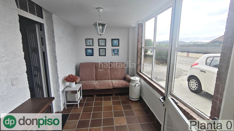 Foto da42d0fb-bbdb-47c0-ab6f-19a699a50b60. Chalet con camino parcheggio in Bezana - Prezanes Santa Cruz de Bezana