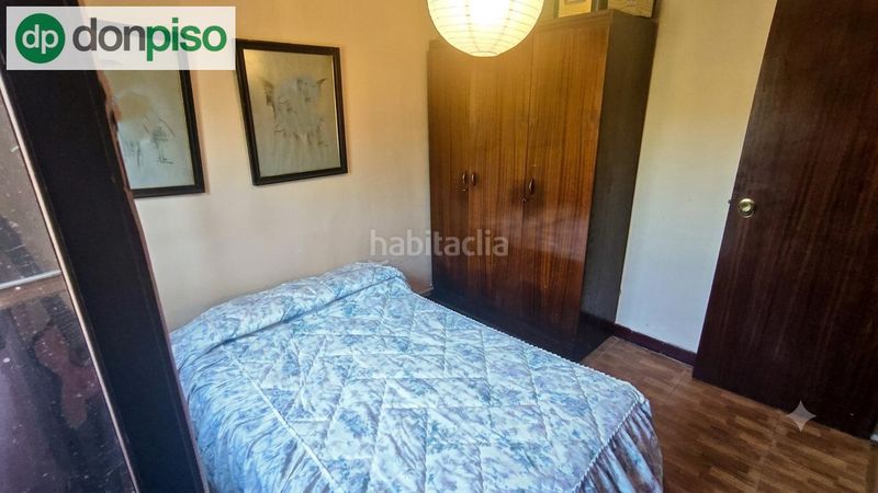 Foto 8499f04a-2942-4479-9795-341a2be6be25. Casa aparellada amb aparcament a Corrales de Buelna (Los)