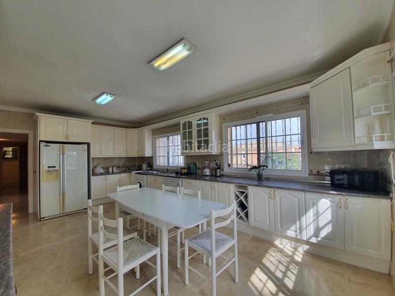 Foto 99a910da-afec-4dbe-8cb1-1db773a46359. Lloguer casa amb aparcament piscina a La Alcaidesa