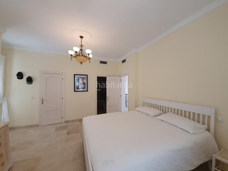 Foto ed3b860f-2c23-4073-83c8-2f1929acf80d. Lloguer casa amb aparcament piscina a La Alcaidesa