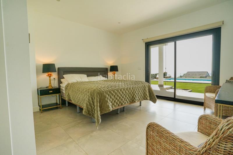 Foto c94ee16b-532c-4a44-bc2c-5bb4e7167b90. Casa amb aparcament piscina a La Alcaidesa