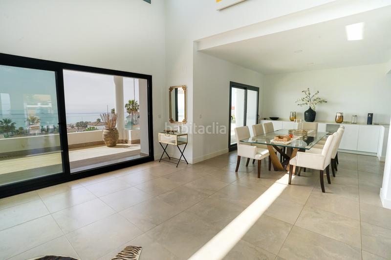 Foto d973f949-9949-49f7-b764-444f99947ba2. Casa amb aparcament piscina a La Alcaidesa