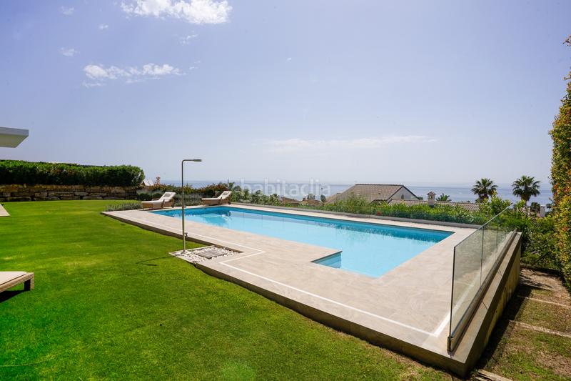 Foto f911363e-4466-4f3c-ab9f-7d9135bb7e0a. Casa amb aparcament piscina a La Alcaidesa