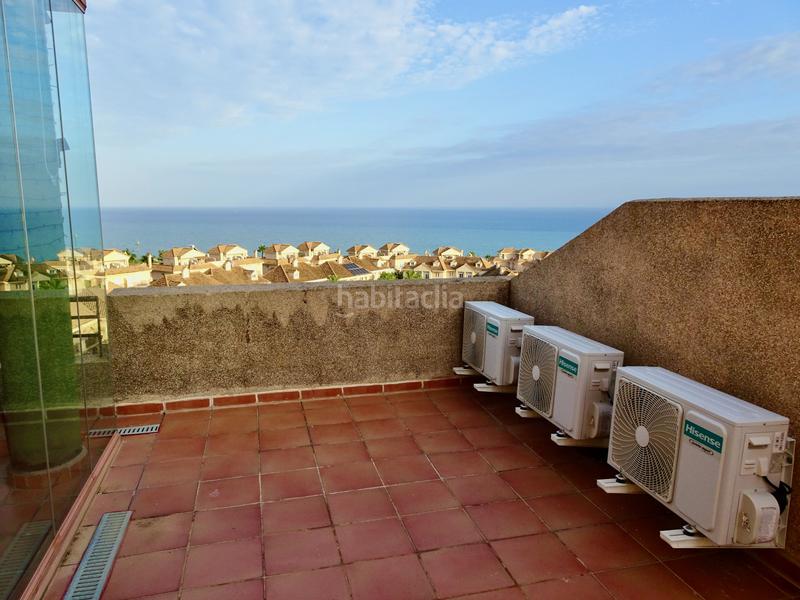 Foto 6b6552ea-44f4-483c-837b-8c1a8a87cc87. Attico con parcheggio piscina in La Alcaidesa