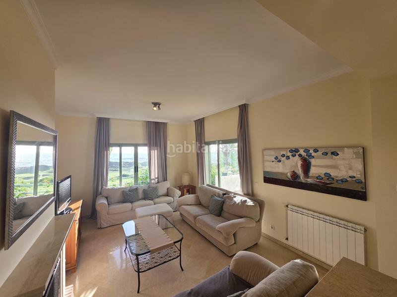 Foto cfed33f3-a524-49c4-8068-5321cf816aef. Planta baixa amb aparcament piscina a La Alcaidesa